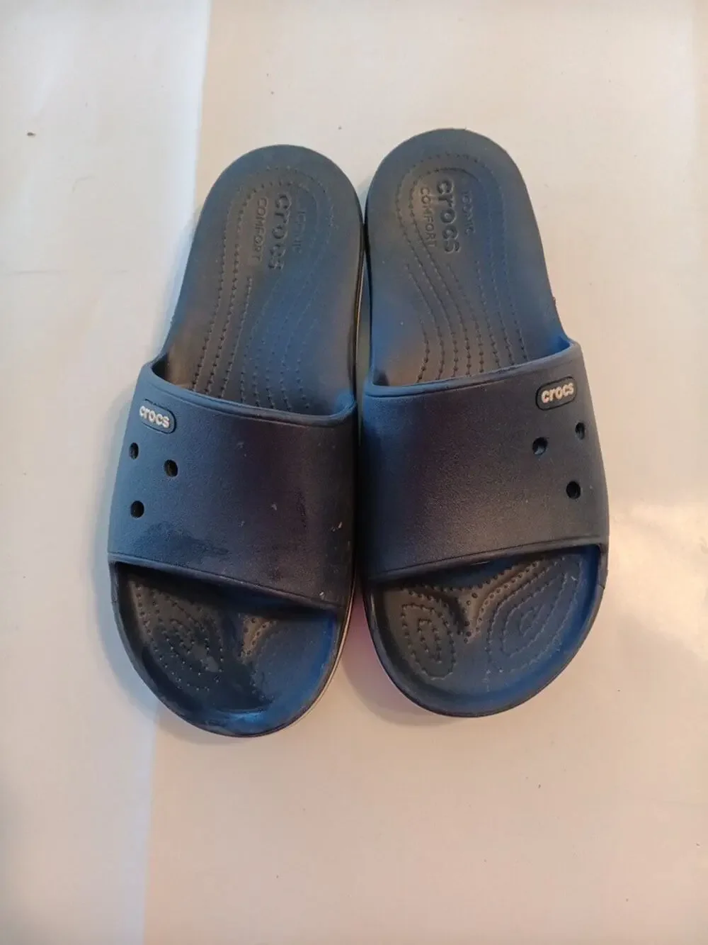 Crocs Slides NAVY Size Womens 10, Mens 8 GREAT CONDITION